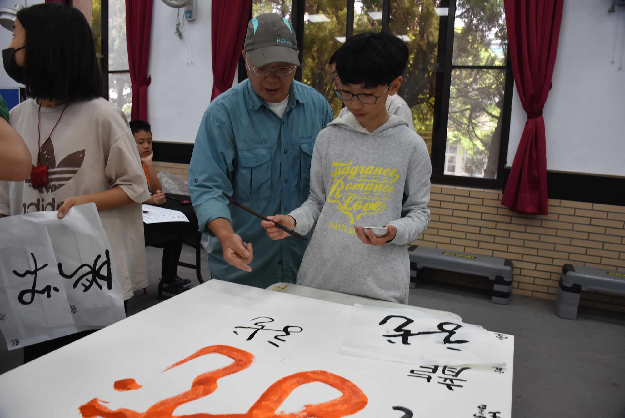 平等書法小學堂-《臥虎藏龍》