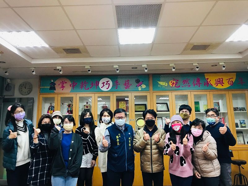 111年度寒假備課日研習:推動數位學習計畫成功案例分享