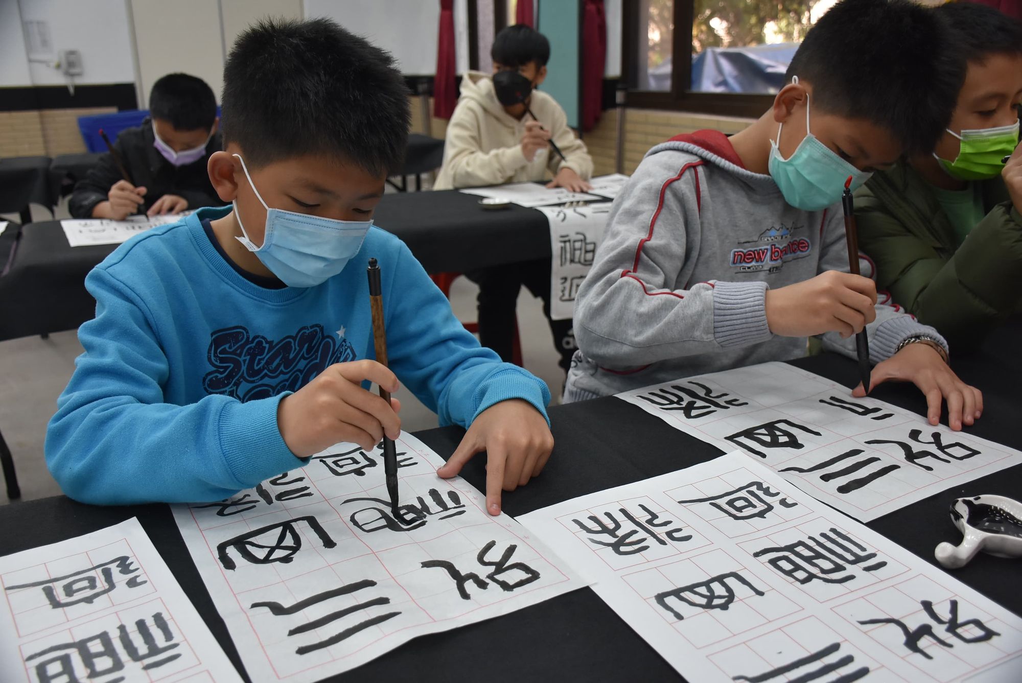 平等書法小學堂(六)-隸書練習