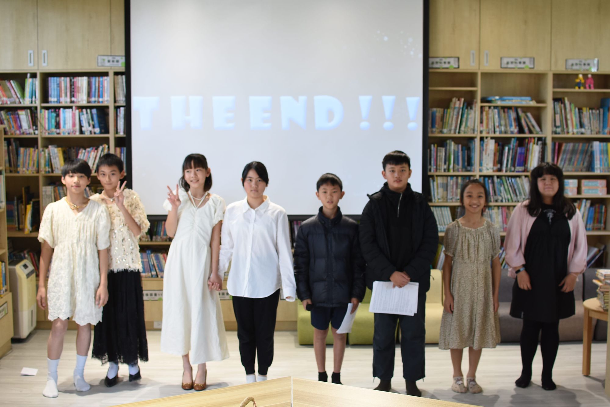 臺北市114年度國民小學推動兒童深耕閱讀「小小說書人」比賽-本校六年甲班 CINDERELLA 作品 榮獲 英語組佳作